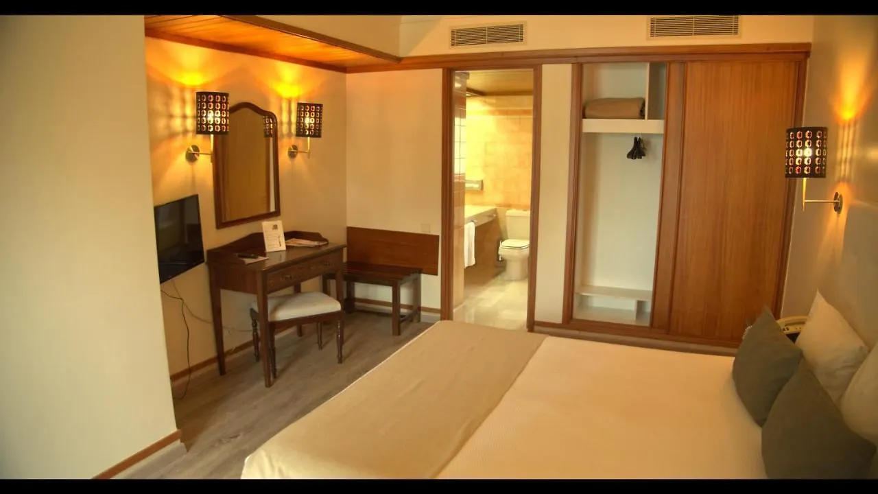Hotel Solar Palmeiras Paço de Arcos Portugal