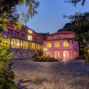 hotel-quinta-da-serra.madeira-islandshotels.com/